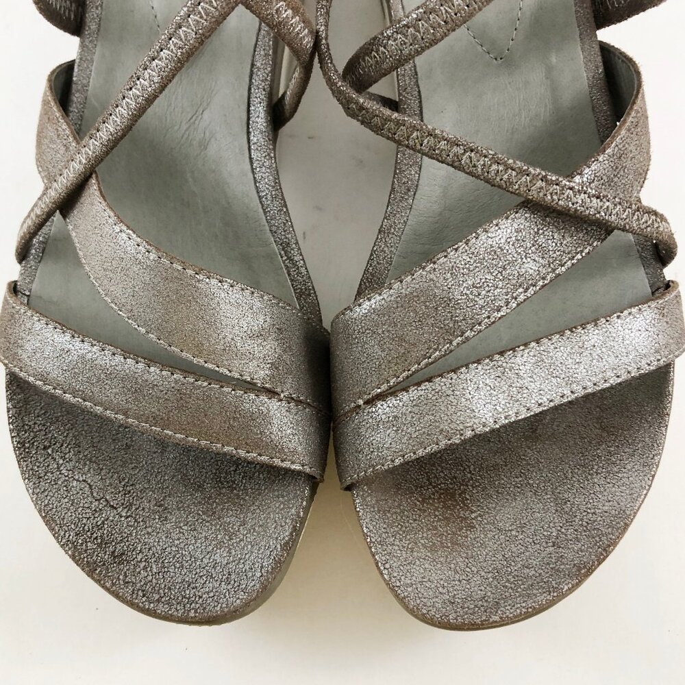 EILEEN FISHER Skip Strappy Sandal in Mica Suede 7 - Picture 7 of 10